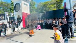 Aktivis Botteng Demo di Kantor Gubernur Sulbar, Tuntut Pembebasan Lahan Kebun dan Tolak Tambang LTJ