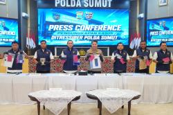 Modar Kalian! Kuras Rp31 Juta Pakai Modus Lelang Palsu, 4 Scammer Ini Langsung Diangkut ke Polda Sum