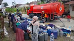 Kekeringan Landa 15 Daerah di Jateng: 81.297 Jiwa Terdampak, Droping Lebih 3 Juta Liter Air Bersih