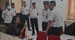 Pengunjung Sembunyikan Ekstasi di Mulut, Penyelundupan ke Lapas Kelas I Surabaya Digagalkan Petugas
