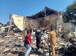 Banjir Rob Terjang Kawasan Pesisir Situbondo,  7 Rumah Warga Rusak