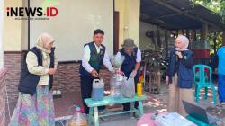 Kolaborasi Mahasiswa Unisda dan Unhasy di Jombang, Olah Limbah Dapur Jadi Pupuk Organik Cair