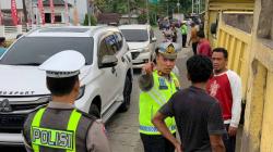 Satlantas Polres Abdya Tertibkan Antrean Kendaraan di SPBU, Cegah Kemacetan dan Kecelakaan
