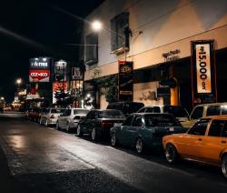 Puluhan Mobil Klasik Ramaikan Kopdar Bermotuba Cirebon, Hidupkan Nuansa Kota Tua dan Dongkrak UMKM