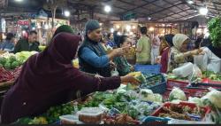 Dampak MBG, Harga Sayuran dan Daging Ayam di Purwakarta Melonjak, Warga Terpaksa Kurangi Belanja