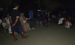 Pantai Barat Gelap, Pelaku Wisata: Pemasukan Miliaran, Masa Penerangan Pantai Masih Minim