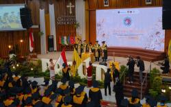 UKSW Kukuhkan 649 Wisudawan, Angkatan Perdana Bisnis Digital Tampil Gemilang