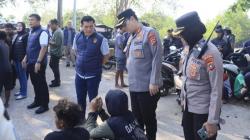 Tim Gabungan Tes Urine Penambang di Pantai Pasir Padi Pangkalpinang, 29 Orang Diduga Positif Narkoba