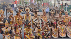 Sembilan Defile Budaya Nusantara Meriahkan Gelaran WACI JFC 2026 Di Jember
