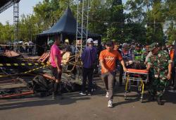 Korban Tribun Penonton Roboh  di Kejurnas Drift Sebanyak 75 Orang