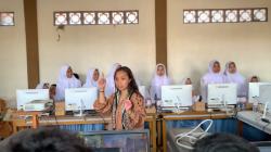 Tak Cukup Andalkan Nilai dan Ijazah, Siswa SMK di Bangkalan Dibekali Cara Bangun Personal Branding