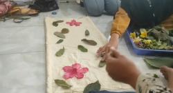 Dari Daun Jadi Cuan, Ibu-Ibu di Cilegon Belajar Ecoprint untuk Tambah Penghasilan