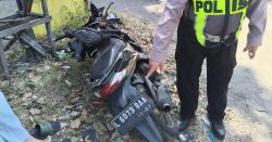Pemotor Cedera Kepala Usai Tabrak Bagian Belakang Truk Boks di Balongbendo Sidoarjo