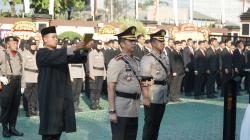 Kapolda Jabar Kukuhkan Polresta Karawang, Minta Pelayanan Polisi Makin Profesional dan Humanis