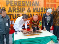 Resmikan Gedung Arsip, PN Batam Targetkan Pelayanan Peradilan Lebih Profesional