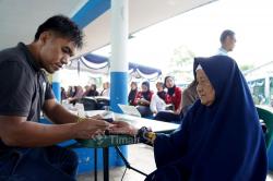 Ratusan Warga Belinyu Antusias Manfaatkan Layanan Kesehatan Gratis