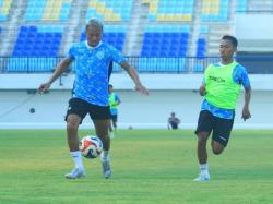 Bima Sakti Kepincut Pemain U-21 Trial, Berpeluang Masuk Skuad Persela