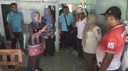 Wabup dan Satpol PP Bojonegoro Grebek Warung yang Diduga Jadi Sarang Prostitusi di Sukosewu