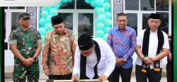 Kajati Aceh Resmikan Musala Munzalan Mubarokah Kejari Pidie Jaya Aceh