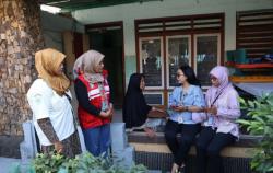 Sukses Tekan Bansos Salah Sasaran, Uji Coba Perlinsos Digital di Surabaya Hampir 100 Persen