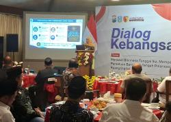 Khofifah dan Kapolda Pastikan Jatim Aman, Warga Diminta Waspadai Hoaks dan Provokasi Ruang Digital