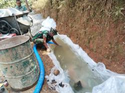 Permudah Pengecoran Jalan, Satgas TMMD Bikin Bak Penampungan Air Darurat