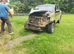 Dikemudikan Perempuan, Mobil Satpol PP  Bengkulu Utara Alami Kecelakaan di Padang Ulak Tanding