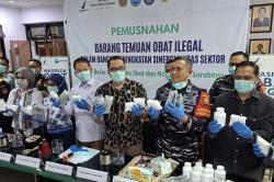 BBPOM Surabaya Ungkap Temuan Produk Ilegal Rp1,31 Miliar, 97 Ribu Tablet Dimusnahkan
