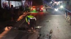 Kecelakan Maut di Jombang, Pemotor Tewas Terlindas Truk, Penumpang Luka Berat