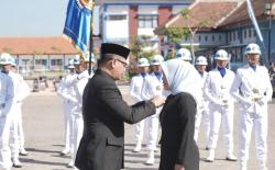 Rotasi Pimpinan SMAN Taruna Madani, Ini Pesan Kepala Dinas Pendidikan Jatim
