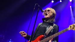 Vokalis Deep Purple Glenn Hughes Umumkan Pensiun dari Panggung Musik