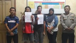 Dicurigai Curi HP, 2 Pria di Jombang Babak Belur Diamuk Massa