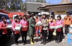 Perjuangan Relawan Tangani Kebakaran Gunung Bromo Diapresiasi Polres Probolinggo