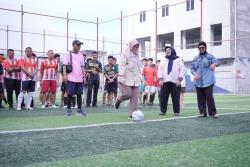 Bukan Cuma Layani Pasien, Pegawai RSU Haji Medan Adu Kompak di Lomba 17-an