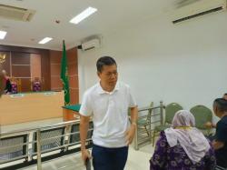 Empat Kali Ditunda, Tuntutan Terdakwa Kasus Perusakan Mangrove Dju Seng Belum Dibacakan