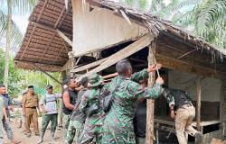 Tangis Guru Ngaji Tak Menyangka Rumah Bocornya Direnovasi Total oleh Danrem Lilawangsa