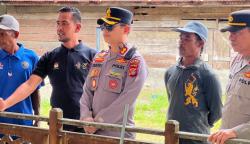 Kapolres Pidie Jaya Ziarah ke Makam Panglima Tgk Abdullah Syafi’i Jelang HUT RI