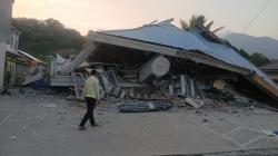 Breaking News: Nagekeo  NTT di  Guncang Gempa Besar M7,7 Warga Panik Berhamburan