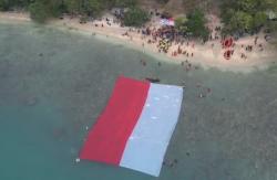 Merah Putih Membentang di Selat Sunda, Pulau Merak Didorong Jadi Kota Wisata