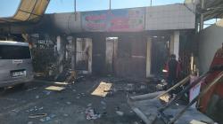 Kantor dan Gudang Yakult di Gowa Terbakar, Karyawan Mulai Bersihkan Sisa Puing