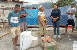 Warga Terdampak Gempa di Manggarai Timur Terima Bantuan dari Partai NasDem