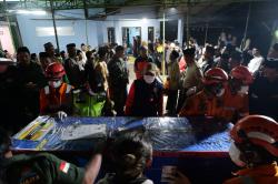 Pemkab Bantu Biaya Pemulangan, Jenazah Korban Kecelakaan Dimakamkan Di Temanggung