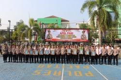 14 Personel Dapat Penghargaan dari Kapolres Pacitan, Bintara hingga Pamen