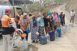 Kekeringan Landa Kulonprogo, Baznas Salurkan 48.000 Liter Air Bersih