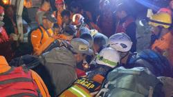 Pendaki Remaja Tewas Jatuh di Kawah Gunung Slamet