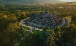 Miniatur Stupa hingga Batik, InJourney Tampilkan Kekayaan Heritage Indonesia di ATF 2026