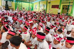 Bersholawat di Momen Kemerdekaan, Siswa Salatiga Doakan Korban Gempa NTT Segera Pulih
