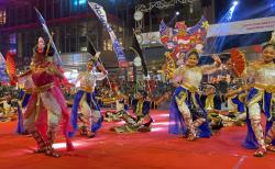 Ribuan Warga Tumpah Ruah Saksikan Serunya Festival Kentongan Banyumas