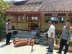 Dua Hari Sebelum Direhabilitasi, Atap Ruang Kelas SDN Karanganyar 3 Sragen Roboh