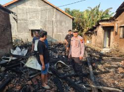 Terbangun Lihat Dapur Terbakar, Rumah Lansia di Rejosari Brangsong Kendal Ludes